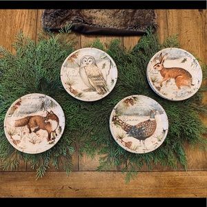 Set of eight appetizer plates. Two of each style